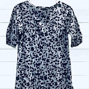 NWOT Karen Scott Woman’s Top Size S
